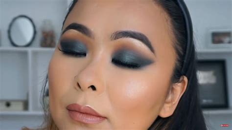 Glam Smokey Cat Eye Makeup Tutorial Upstyle