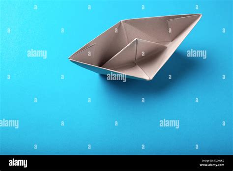 Origami boat hi-res stock photography and images - Alamy