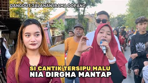 Suara Merdu Nia Dirgha Memikat Hati Penonton Dangdut Jalanan Irama