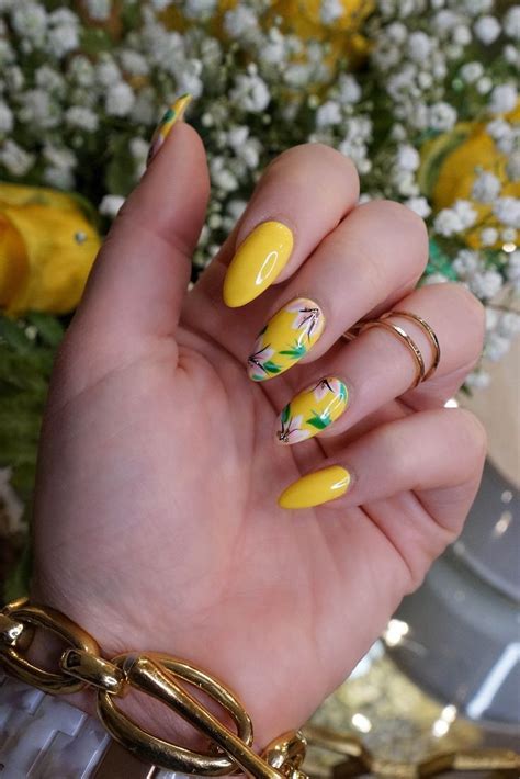 Manicure Of The Month Spring Yellow Flower Nails Living After