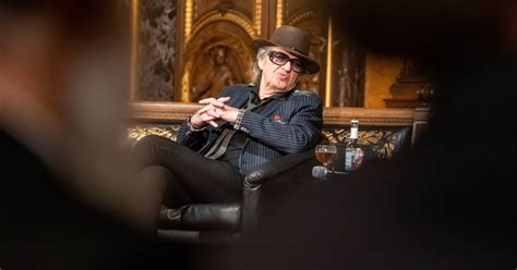 Unglaublich Erst Mit 77 Jahren Landet Udo Lindenberg Auf Platz 1 Der