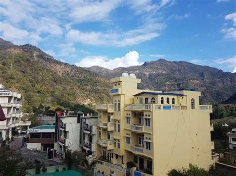 6 Best Ashrams To Stay In Rishikesh A Handpicked List So Rishikesh