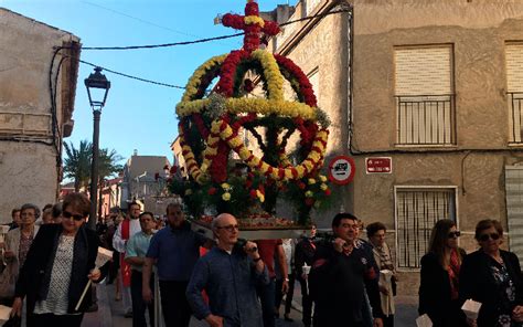 Fiesta De La Calle La Cruz De Aspe Alicante