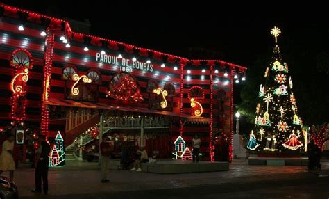 Navidad En Puerto Rico, All town squares are decorated. | Christmas in america, Puerto rico ...