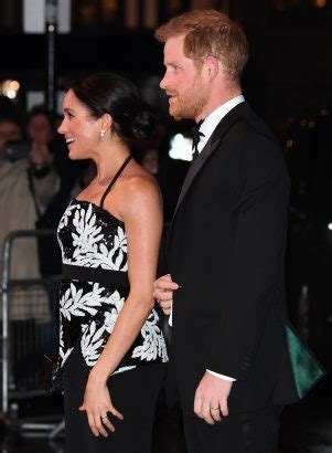 Meghan Markle et le prince Harry une route menant à leur maison de