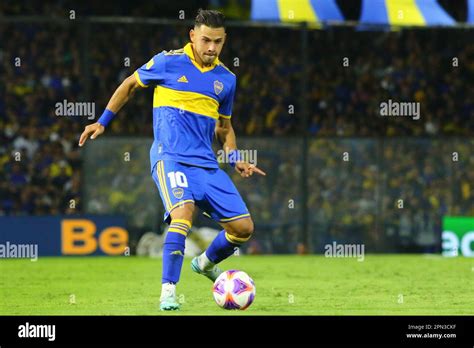 Mauro boselli boca juniors fotografías e imágenes de alta resolución