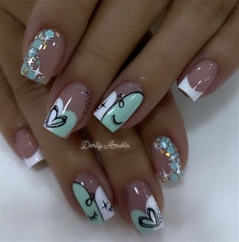 Pin De Kmila Tovar En U As Manicura De U As Manicura Manicure Dise Os