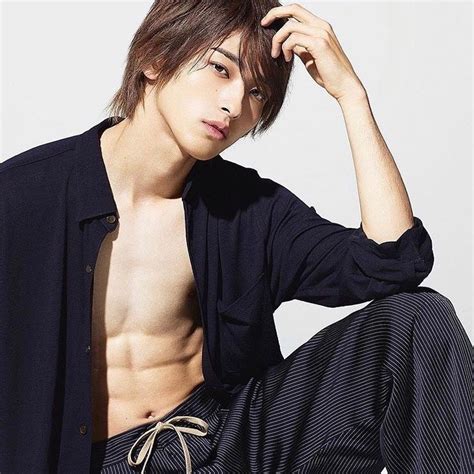 Ryusei Yokohama 顔 男性モデル 俳優