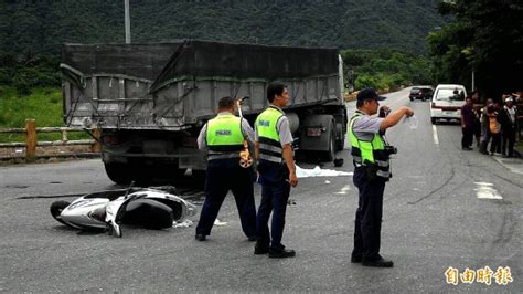 花蓮台9線死亡車禍 女卡車輪當場身亡 社會 自由時報電子報