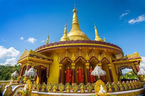 Premium Photo Bangladesh October 14 2019 Idols Of Buddhist Monks Can