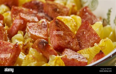 Andouille Sausage Macaroni Cheese Stock Photo - Alamy