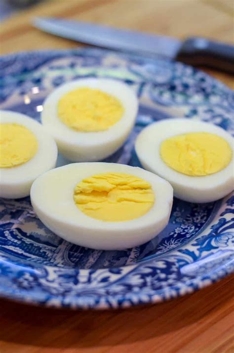 Perfect Easy To Peel Hard Boiled Eggs Valeries Kitchen