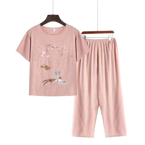 Herrnalise Womens Capri Pajama Sets Plus Size Sleepwear Top With Capri Pants 2 Piece Loungewear