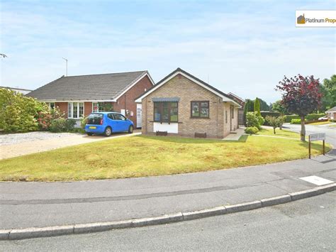 2 Bed Detached Bungalow For Sale In Argosy Close Meir Park St3 £