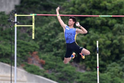 EJ Obiena Captures Gold In LA Grand Prix The Manila Times