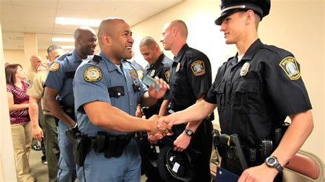 Lexington police get new uniforms | Lexington Herald Leader