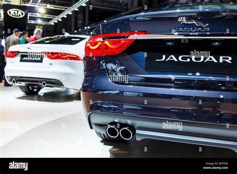 Jaguar Saloon Hi Res Stock Photography And Images Alamy