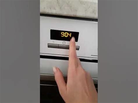Как установить время на духовом шкафу Electrolux - YouTube