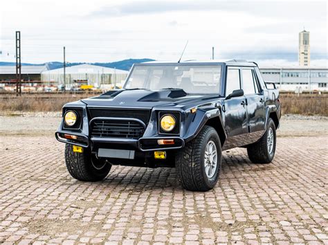 Bonhams Cars 1994 Lamborghini Lm002 Chassis No Za9lu45a9lla12198