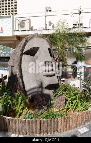 Moyai statue,Shibuya,Tokyo,Japan Stock Photo - Alamy