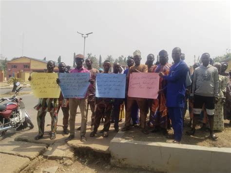 Osun Community Protest Attacks On Lives Seek Adelekes Intervention