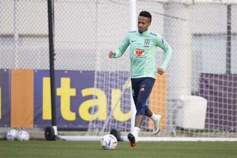 Escalação do Brasil Tite confirma voltas de Neymar e Danilo e Militão