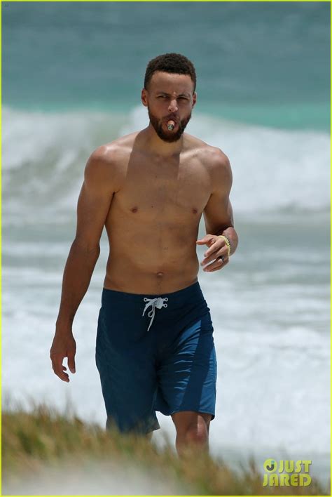 Shirtless Stephen Curry Hits The Beach With Wife Ayesha Photo 3918205 Bikini Shirtless