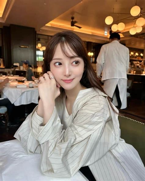 麻亜里さんのインスタグラム写真 麻亜里instagram 「日比谷で中華ランチ♡ ヤウメイが美味しかった〜 写真に載せているの全て、美味しかったよ🤤 また行きたい。 中華ランチ