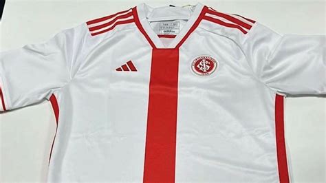 Camisa Reserva Do Internacional Vaza Mantos Do Futebol