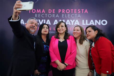 Dra Silvia Amaya Llano Rinde Protesta Como Rectora De La Uaq