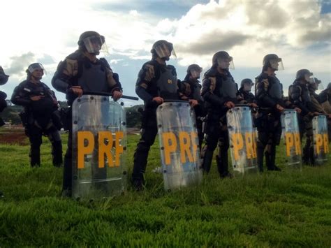 Prf Come A A Liberar Trechos Em Sc Uso Da For A Da Tropa De Choque