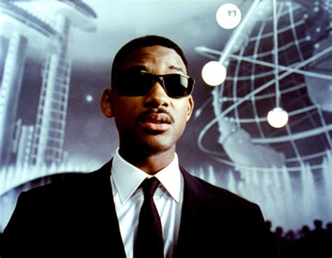 Фото: Люди в чёрном / Кадр из фильма «Люди в чёрном» (1997) #2287634