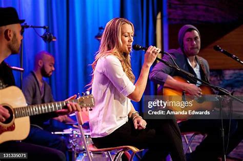 Dory Lobel Photos And Premium High Res Pictures Getty Images