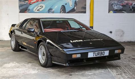 Lotus Esprit Turbo With Prototype Active Suspension Heads To Auction