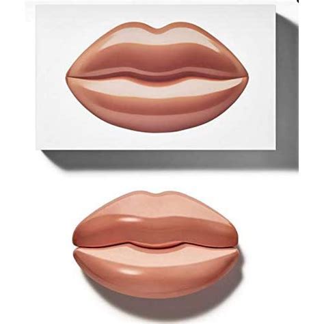 Kylie Jenner By Kkw Fragrance Nude Lips Beauty Personal Care