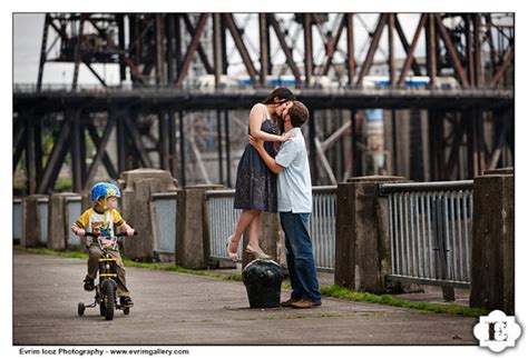 Portland Waterfront Fountain Engagement Session