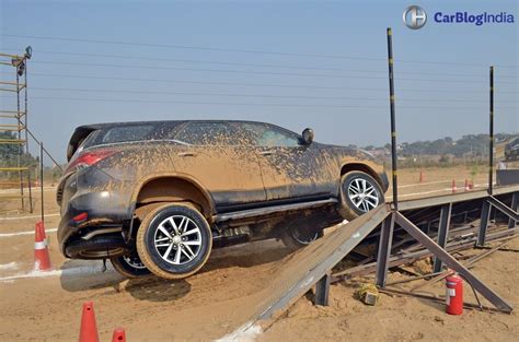 Getting Dirty with the new Toyota Fortuner » Car Blog India