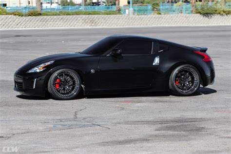 Nissan 370Z Black CCW HS540 | Wheel Front