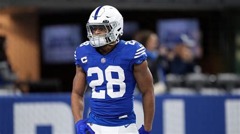 Nfl Rumors Jonathan Taylor Requests Trade From Colts Nbc Sports