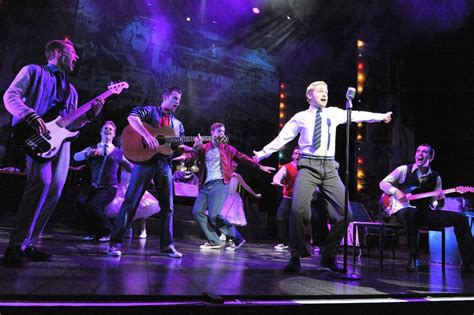 The Theatre Blog: DREAMBOATS AND PETTICOATS (UK Tour) Review September 2013