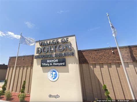Residents Thrown Out Of Dolton Meeting By Police Reports Homewood
