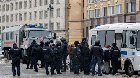 Alexei Navalny In Russia Sono State Arrestate 400 Persone Per Aver