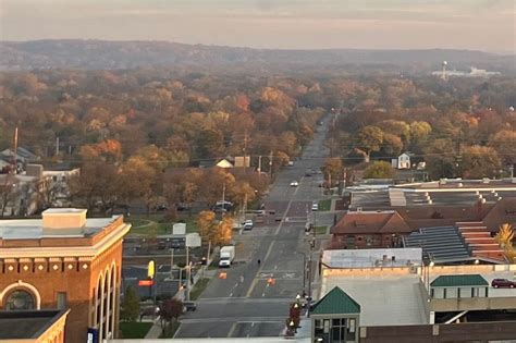 bike lanes coming  kalamazoo connecting downtown  northside