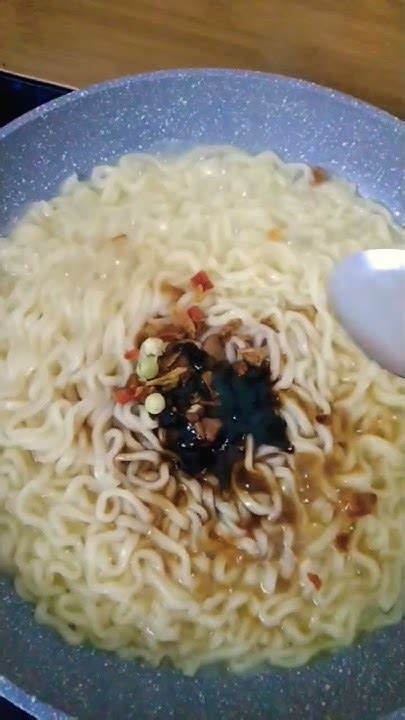 Buldak Ramen Noodles 🍜 Bts Favourite Ramen 🤤🍜🤩 Shorts Shortvideo Noodles Ramen Food Youtube