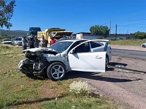 Aparatoso Accidente En Carretera Sjr Amealco