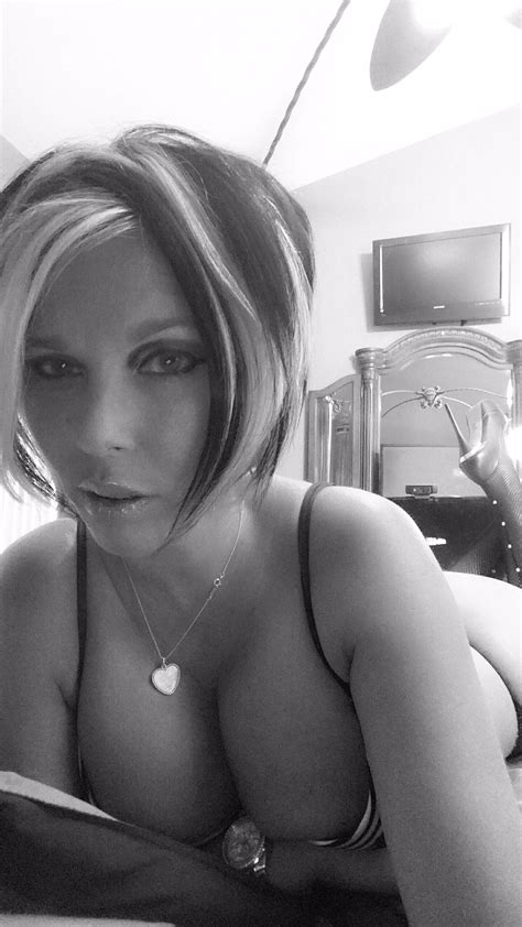 Melissa Dawson Xbiz Winner Best Inked Best Milf On Twitter New