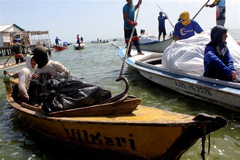 Entes Nacionales Sector Privado Y Pescadores Han Recolectado Mil