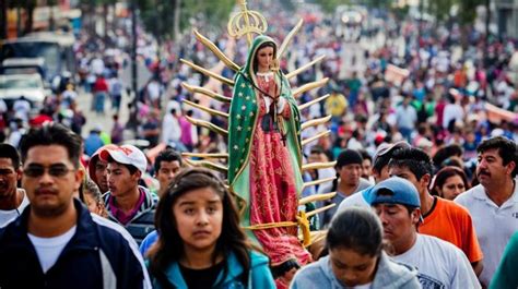 Fiestas Y Celebraciones Típicas De México Mano Mexicana