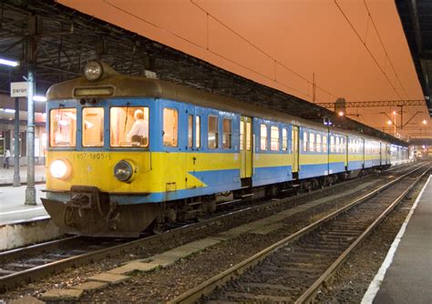 EN57 1805 Of PKP At Poznan Glowny