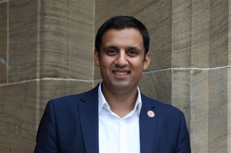 Anas Sarwar Is Named Leader Of The Scottish Labour Party Evening Standard